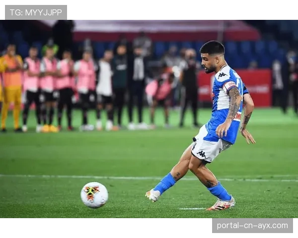 战术前瞻:维罗纳如何应对那不勒斯的前场压迫,密集防守或是答案 战术前瞻:维罗纳如何应对那不勒斯的前场压迫,密集防守或是答案